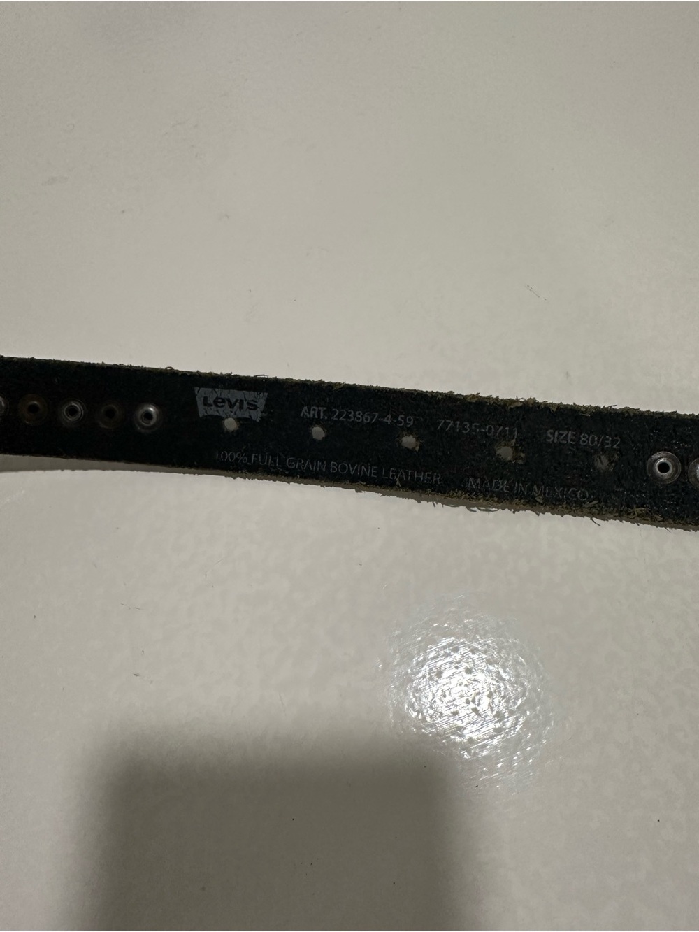 Levi's Black Leather Studded Belt with Silver Buckle - Picture 7 of 8